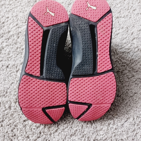 Puma Fierce Core Cross Trainer Sneakers - Picture 6 of 7